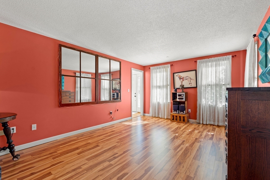 11 Hammond Farm Road Haverhill, MA 01832 - Photo 22 of 24