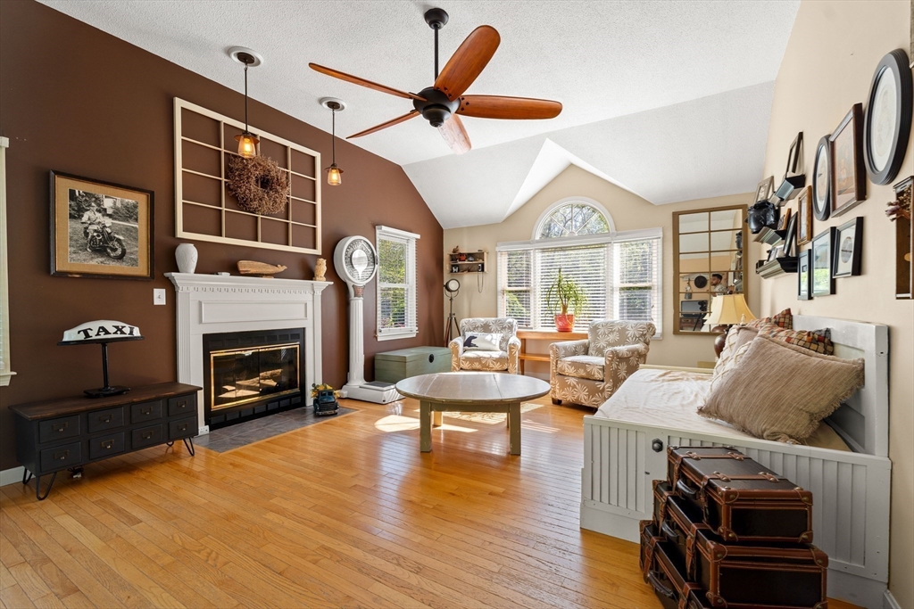 11 Hammond Farm Road Haverhill, MA 01832 - Photo 10 of 24