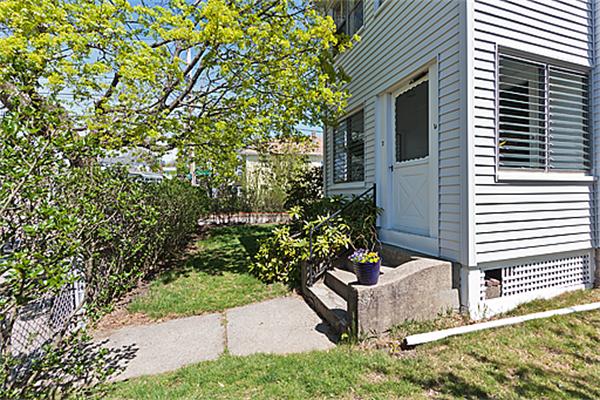 2 Howe Street Watertown, MA 02472 - Photo 21 of 21 Gallery Image 21