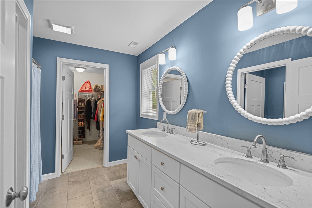 4 Overlook Circle Coventry, RI 02816 - Photo 24 of 50