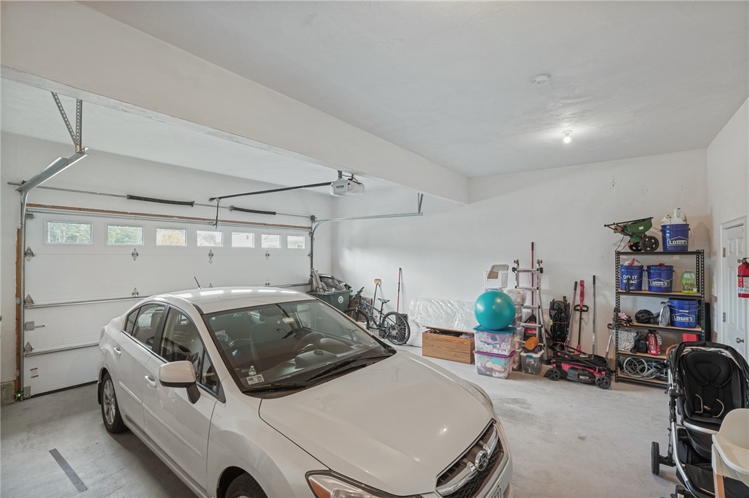 4 Overlook Circle Coventry, RI 02816 - Photo 37 of 50