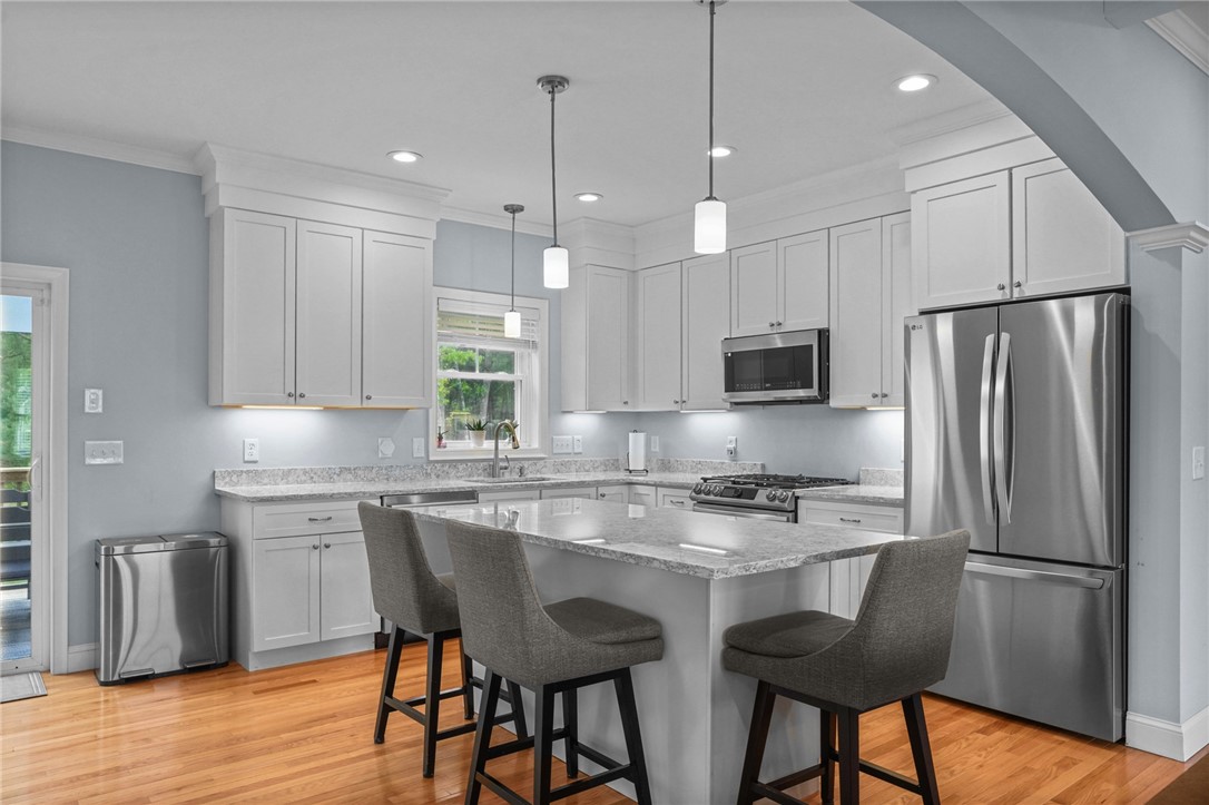 4 Overlook Circle Coventry, RI 02816 - Photo 8 of 50