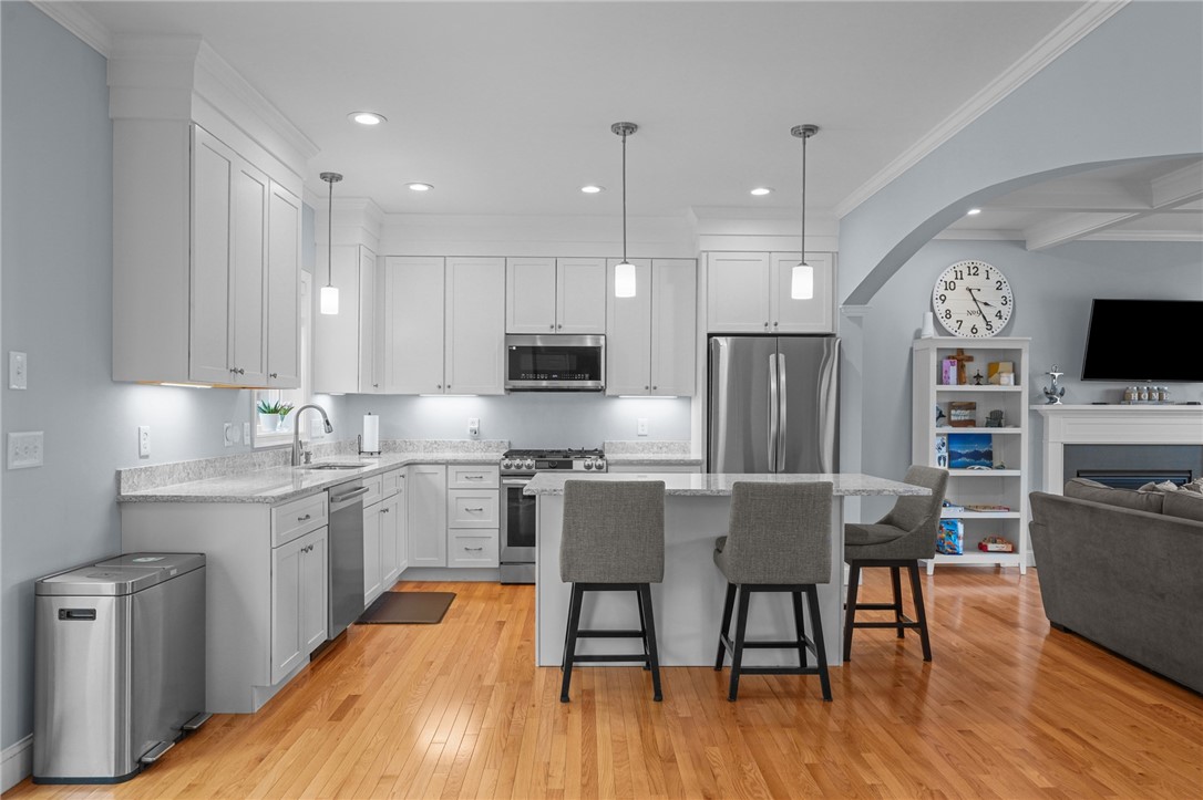 4 Overlook Circle Coventry, RI 02816 - Photo 9 of 50