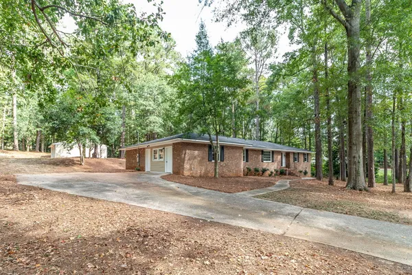 $2,500 | 4375 Lake Idylwilde Drive, Evans, GA 30809