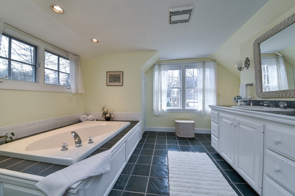 2 Dudley Road Wellesley, MA 02481 - Photo 23 of 28 Gallery Image 23