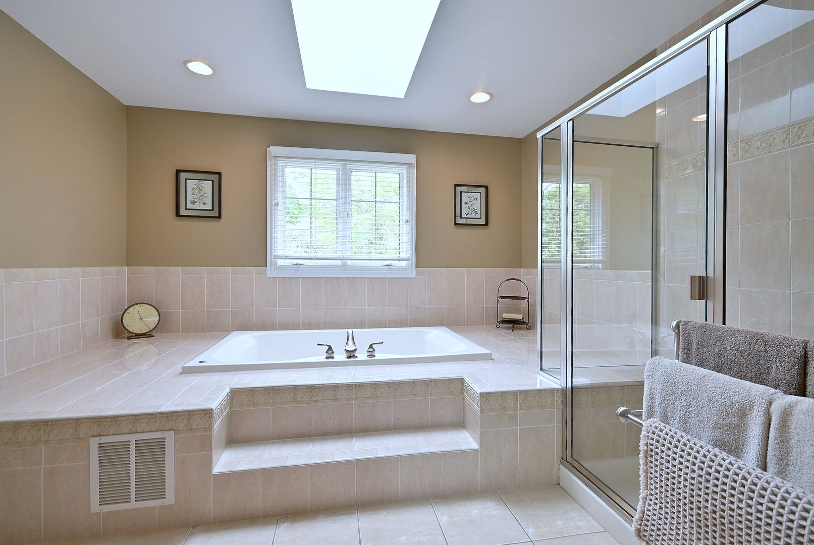 281 East Vallette Street Elmhurst, IL 60126 - Photo 24 of 57