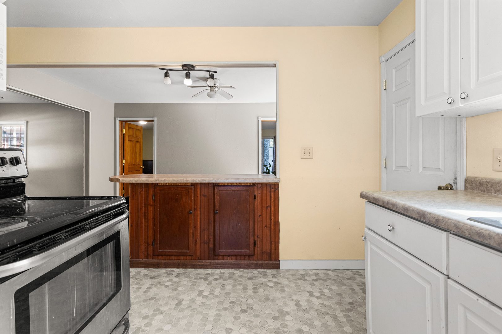304 South 3rd Street Fisher, IL 61843 - Photo 15 of 23