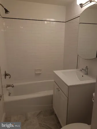 $2,500 | 400 Commonwealth Avenue, Unit 307, Alexandria, VA 22301