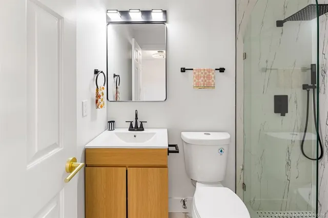 $307,900 | 652 Northeast Wax Myrtle Way, Jensen Beach, FL 34957