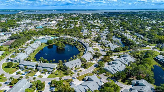 $307,900 | 652 Northeast Wax Myrtle Way, Jensen Beach, FL 34957