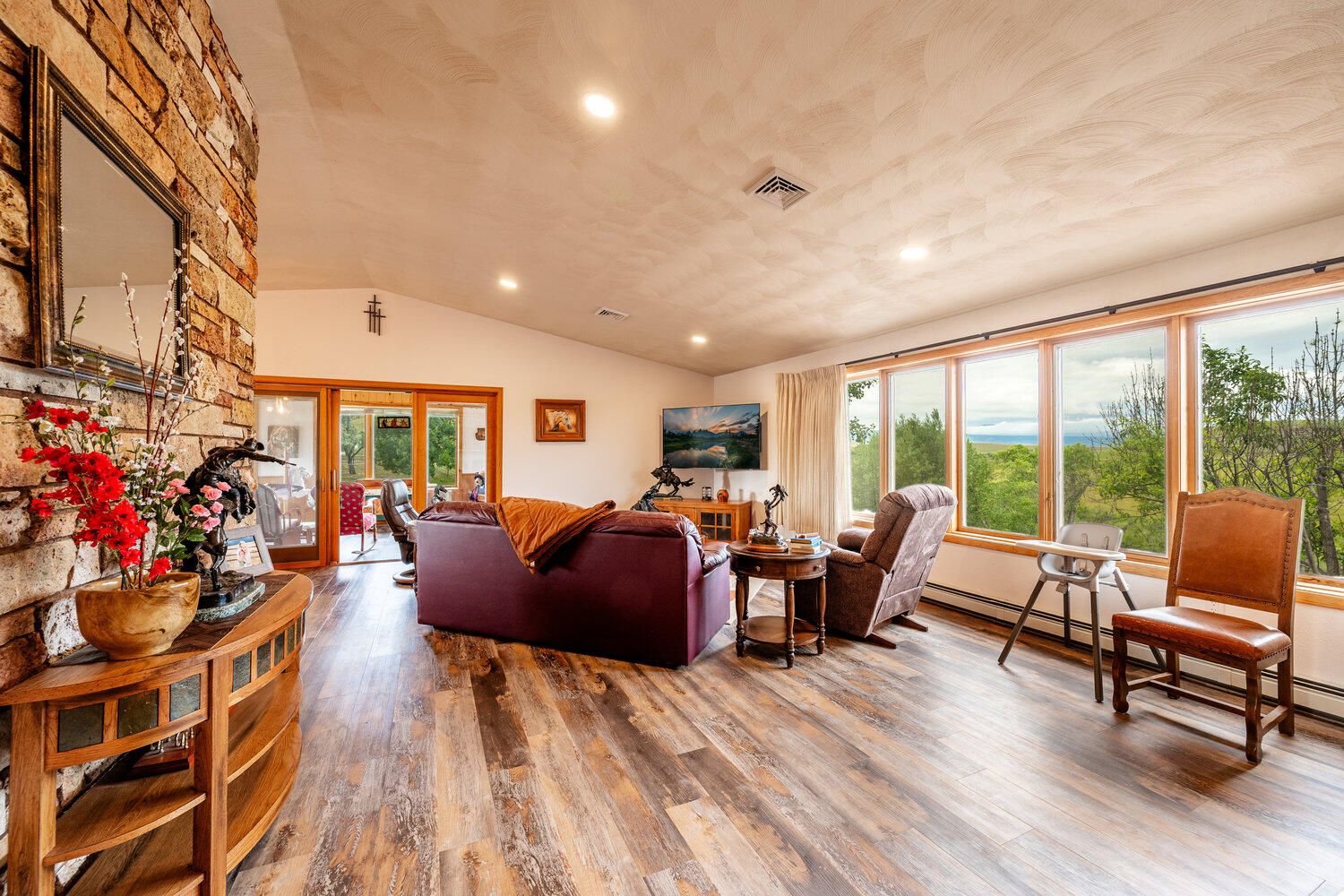 214 Meade Creek Road Sheridan, WY 82801 - Photo 40 of 90 040_dsc_7335-hdr-edit_757