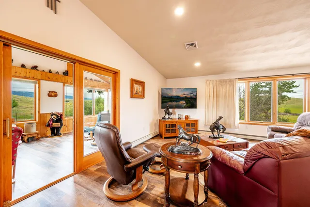 $2,500,000 | 214 Meade Creek Road, Sheridan, WY 82801