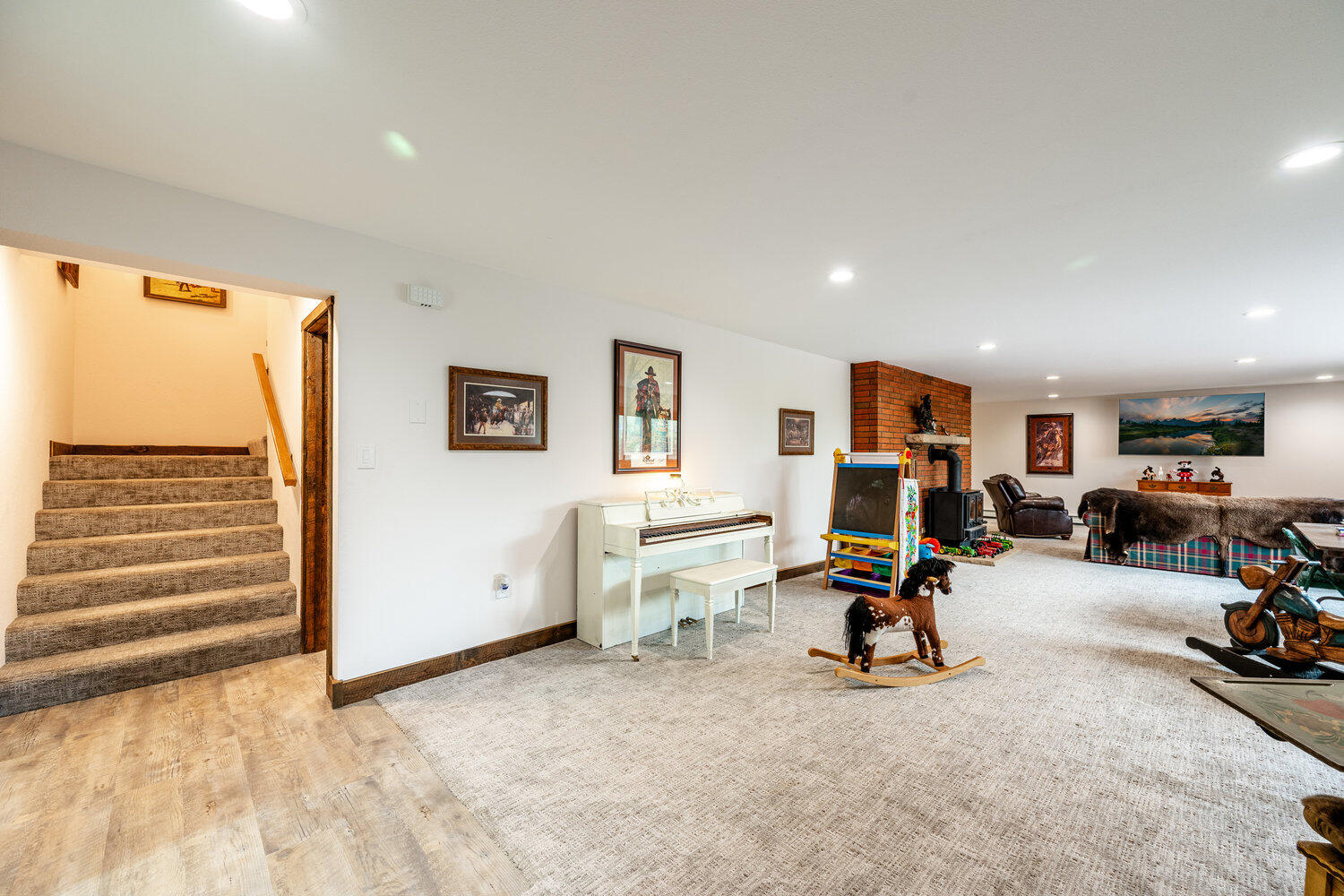 214 Meade Creek Road Sheridan, WY 82801 - Photo 62 of 90 062_dsc_7429-hdr-edit_686