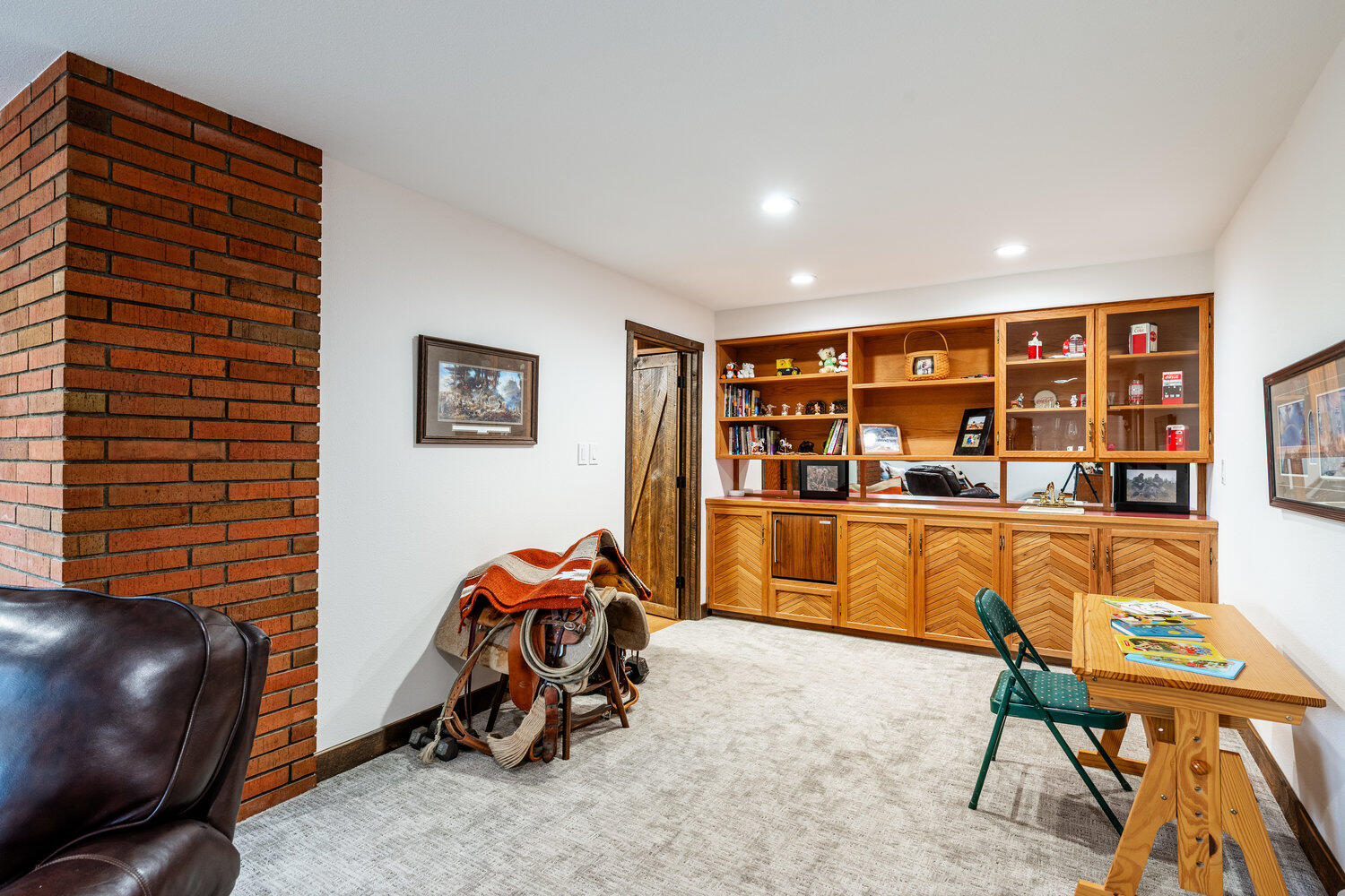 214 Meade Creek Road Sheridan, WY 82801 - Photo 65 of 90 065_dsc_7439-hdr_152