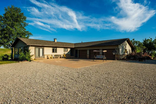 $2,500,000 | 214 Meade Creek Road, Sheridan, WY 82801