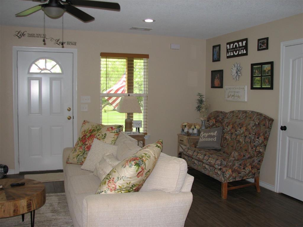 511 Erwin Road Poolville, TX 76487 - Photo 8 of 40