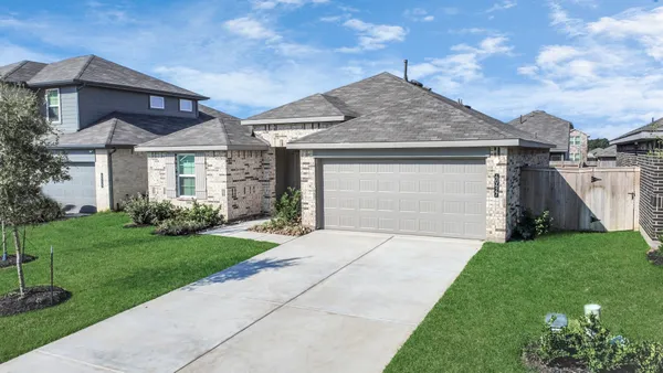 $1,975 | 40427 Basalt Elm Road, Magnolia, TX 77354