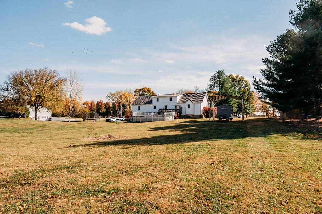 118 Scenic View Road Lancaster, KY 40444 - Photo 9 of 64 back