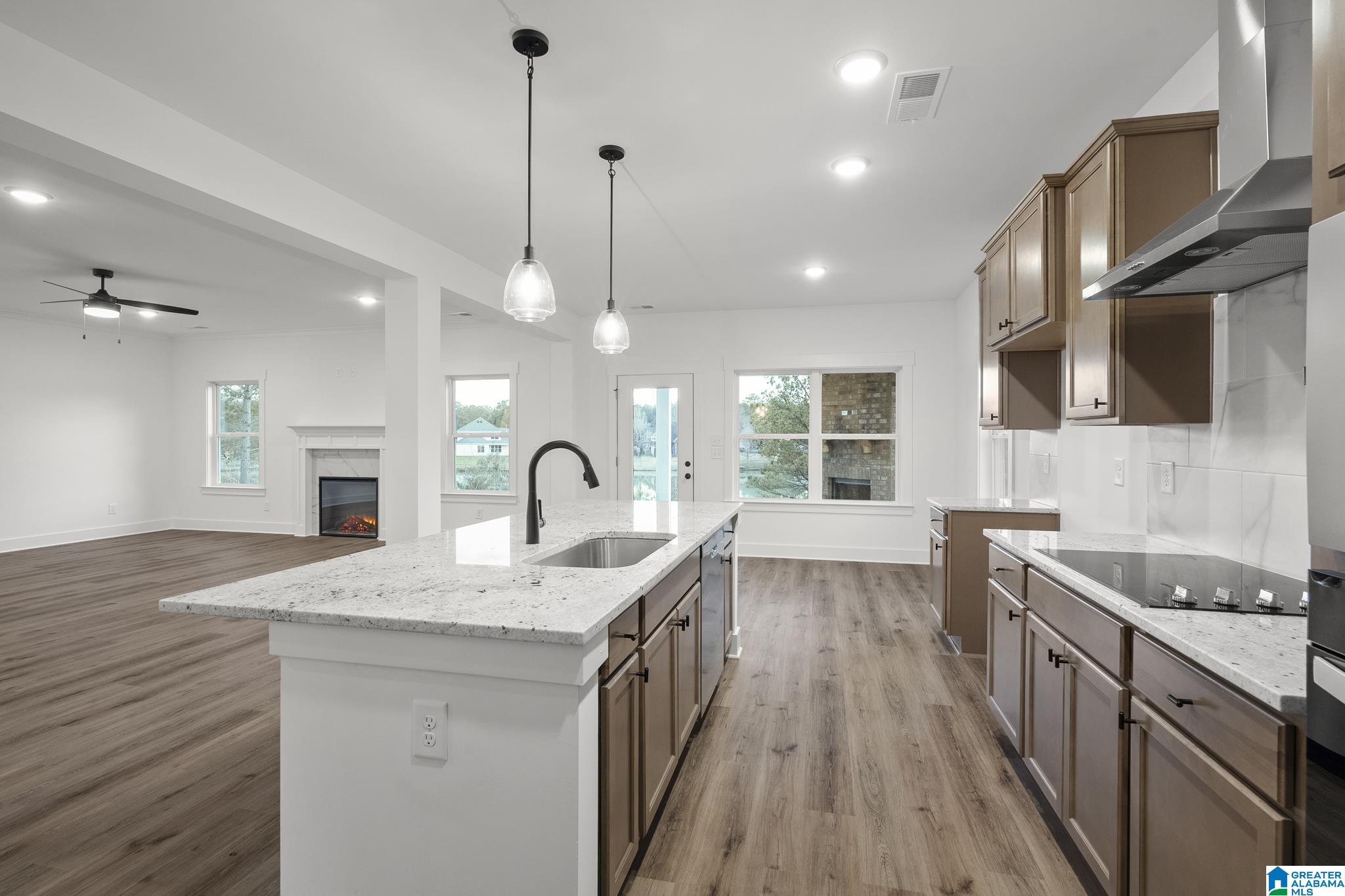 361 Wynlake Drive Alabaster, AL 35007 - Photo 14 of 47