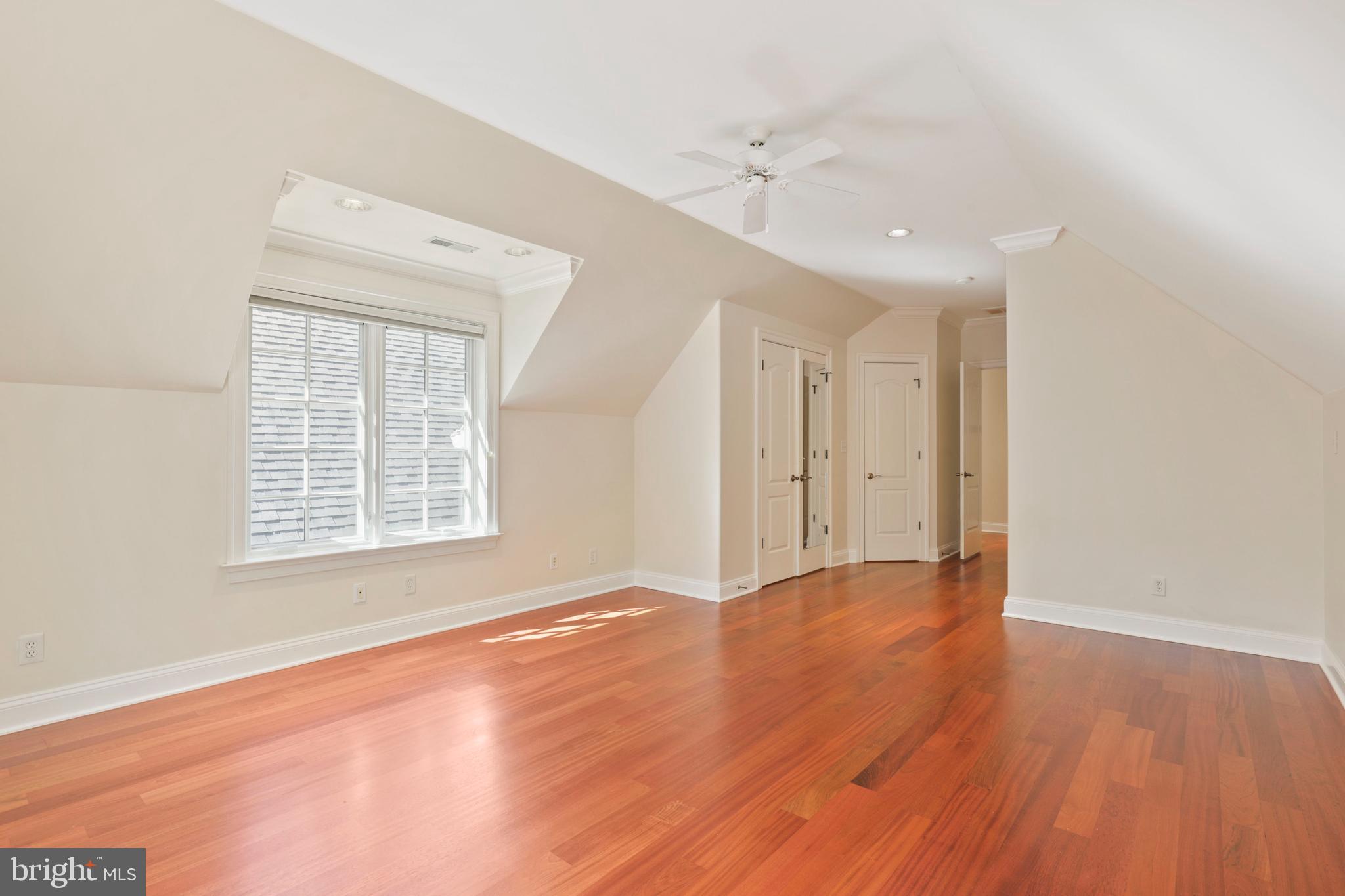 10401 Kingsbridge Road Ellicott City, MD 21042 - Photo 77 of 149 Gallery Image 77