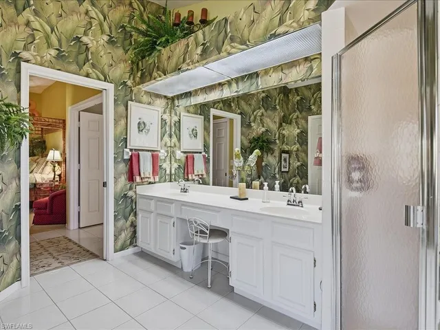 $850,000 | 127 Newport Drive, Naples, FL 34114