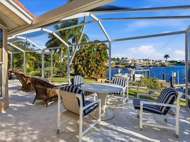 $850,000 | 127 Newport Drive, Naples, FL 34114