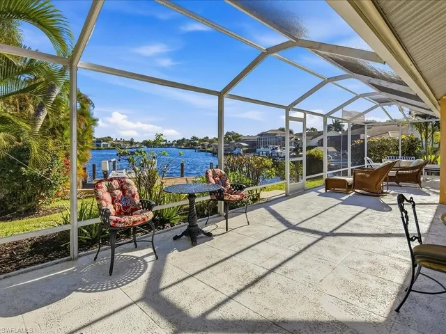 $850,000 | 127 Newport Drive, Naples, FL 34114