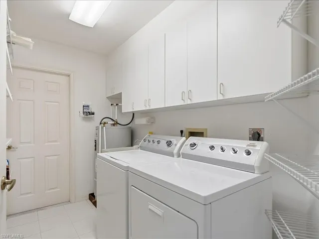 $850,000 | 127 Newport Drive, Naples, FL 34114