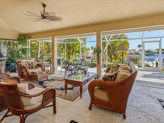 $850,000 | 127 Newport Drive, Naples, FL 34114