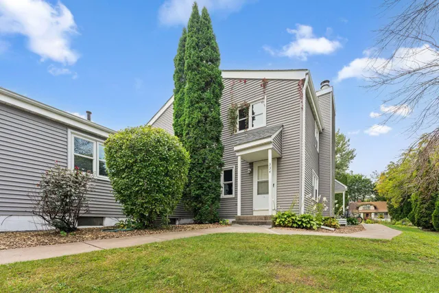 $249,900 | 334 Lakeview Avenue, Long Lake, MN 55356