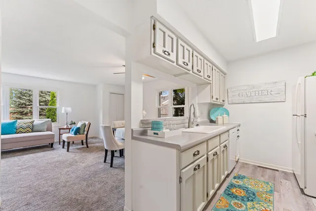 $249,900 | 334 Lakeview Avenue, Long Lake, MN 55356