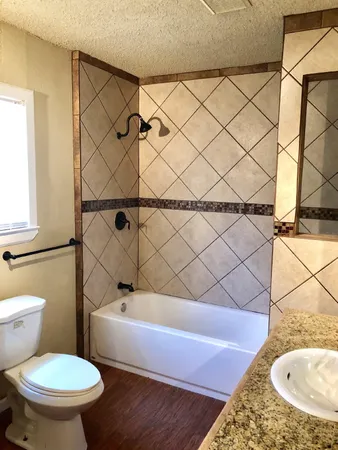 $1,575 | 3412 30th Street, Lubbock, TX 79410