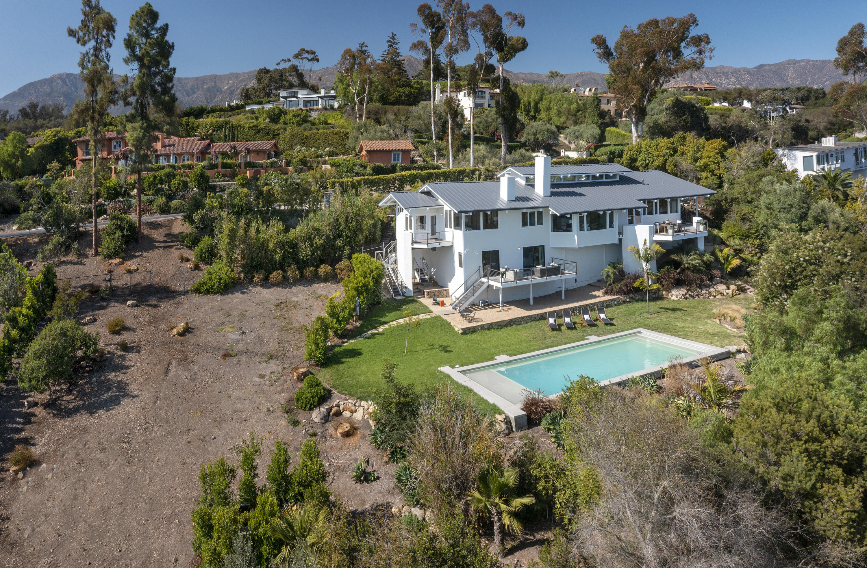 1123 Glenview Road Montecito, CA 93108 - Photo 19 of 21 Back Exterior