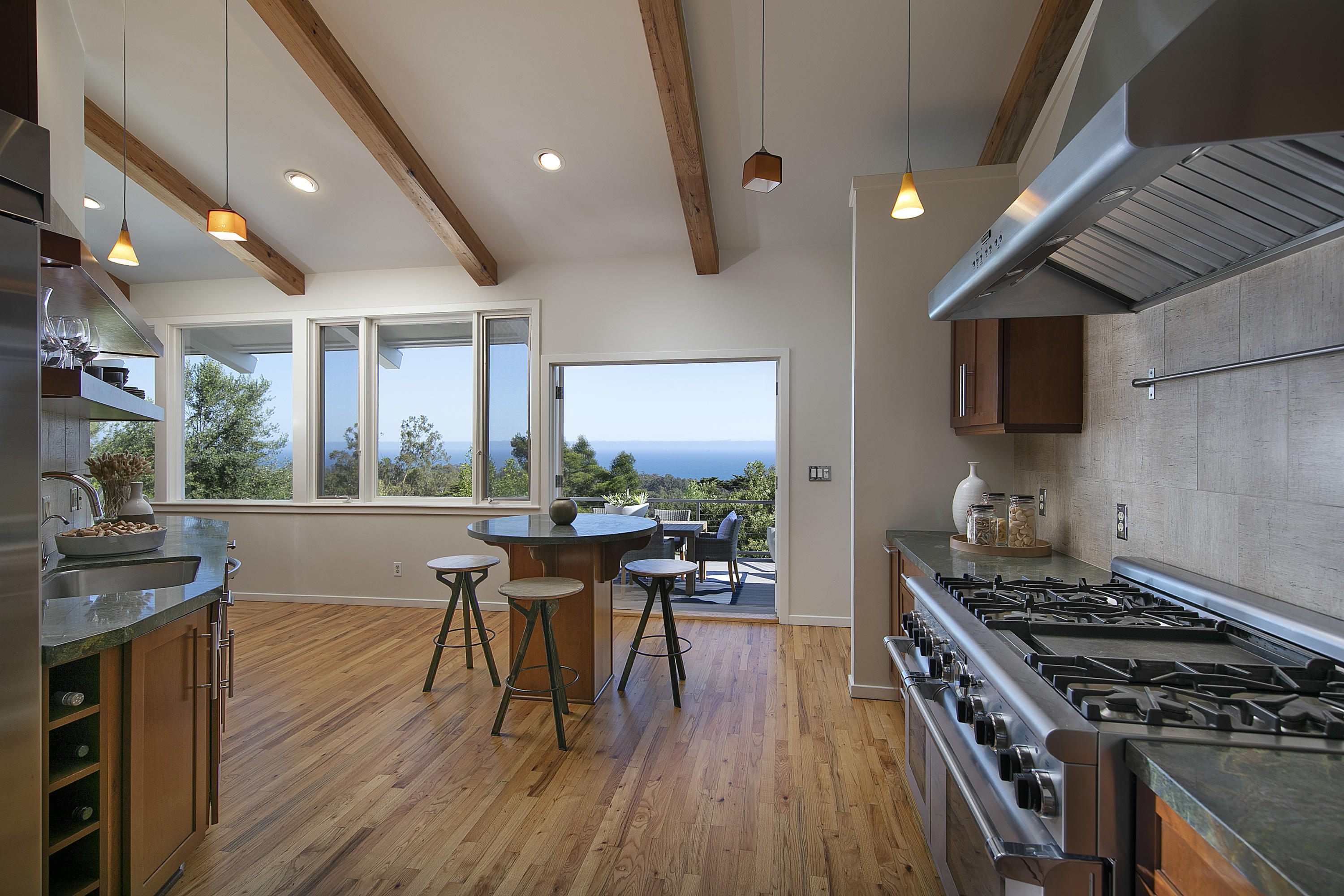 1123 Glenview Road Montecito, CA 93108 - Photo 5 of 21 Kitchen