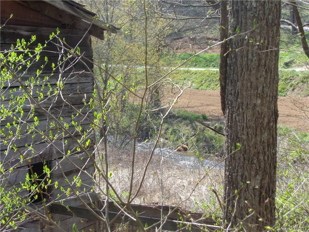 380 Bennett Road Candler, NC 28715 - Photo 14 of 23 Gallery Image 14