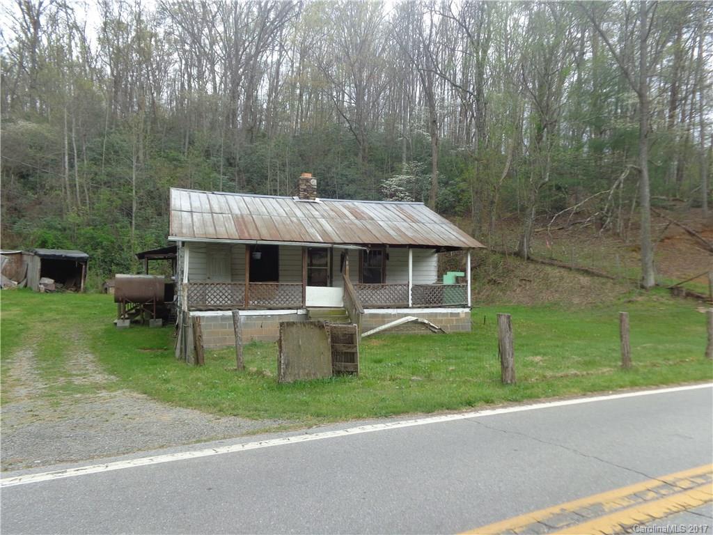 380 Bennett Road Candler, NC 28715 - Photo 22 of 23 Gallery Image 22