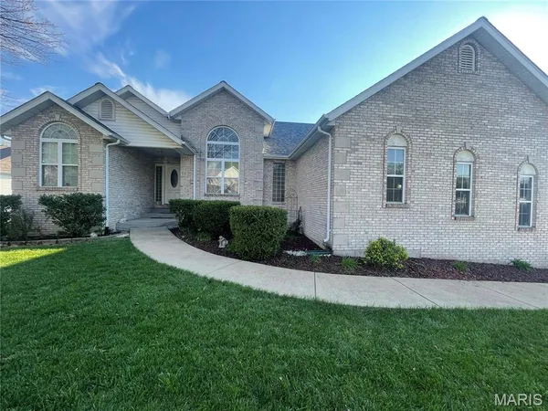 $439,900 | 18 Ashford Place, Festus, MO 63028