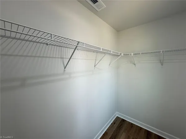 $1,975 | 1007 East Barton Street, Greensboro, NC 27407