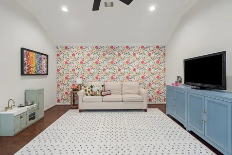 $675,000 | 834 West 18th Street, Unit B, Houston, TX 77008