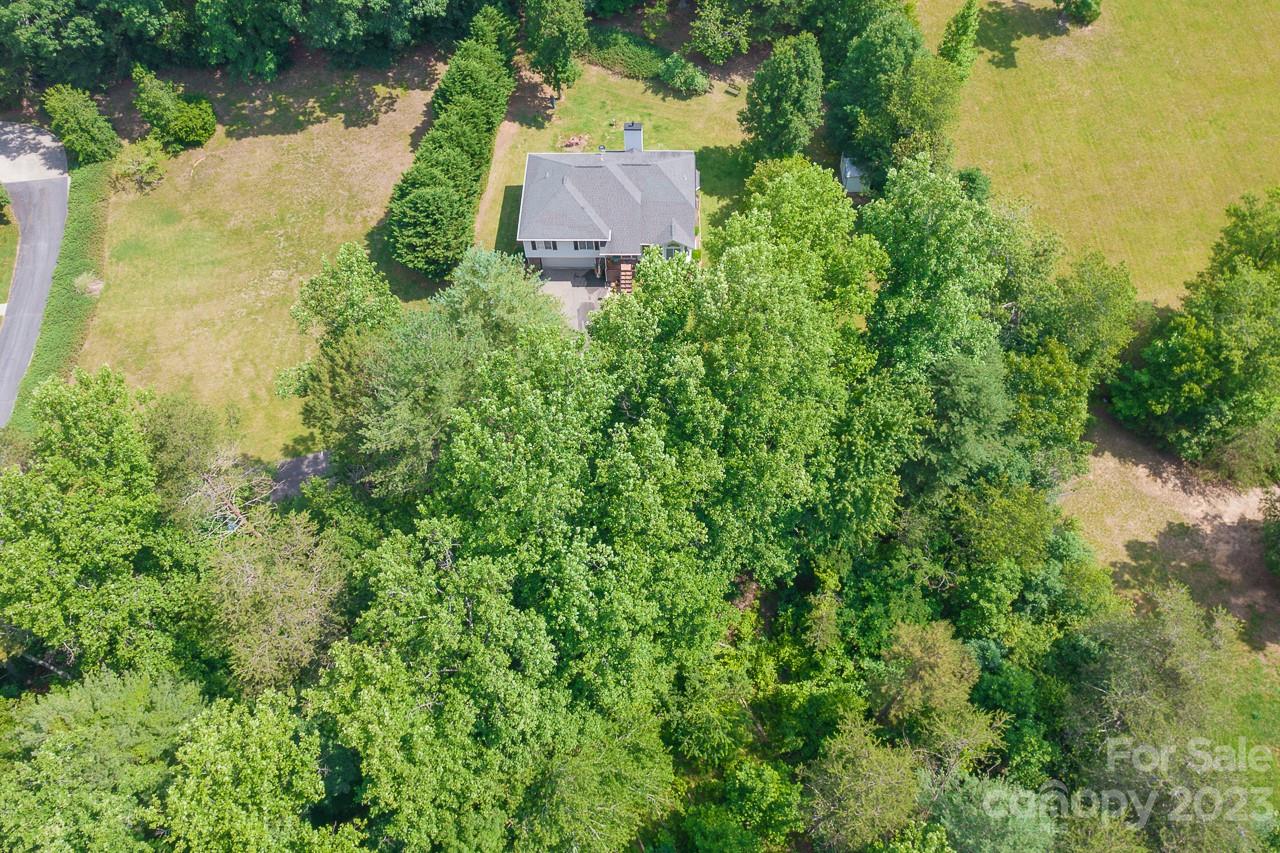 3153 Roland Road Morganton, NC 28655 - Photo 5 of 24 Gallery Image 5