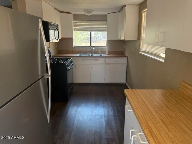 $437,500 | 8578 Ice House Canyon Road, Globe, AZ 85501