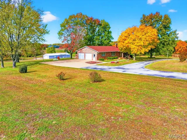 $500,000 | 19 Gauzy Lane, Sullivan, MO 63080