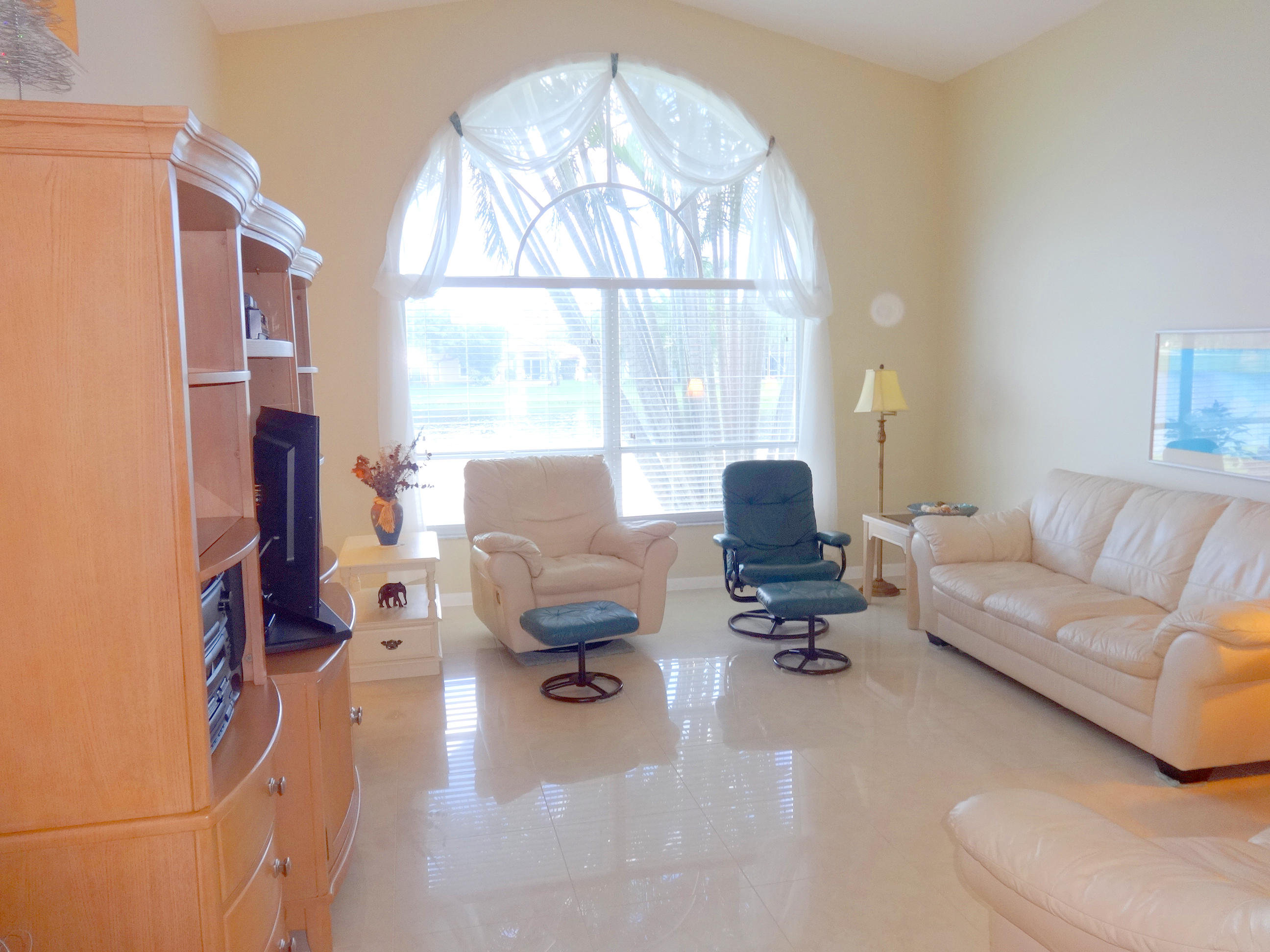 9719 Tavernier Drive Boca Raton, FL 33496 - Photo 19 of 30 fam room