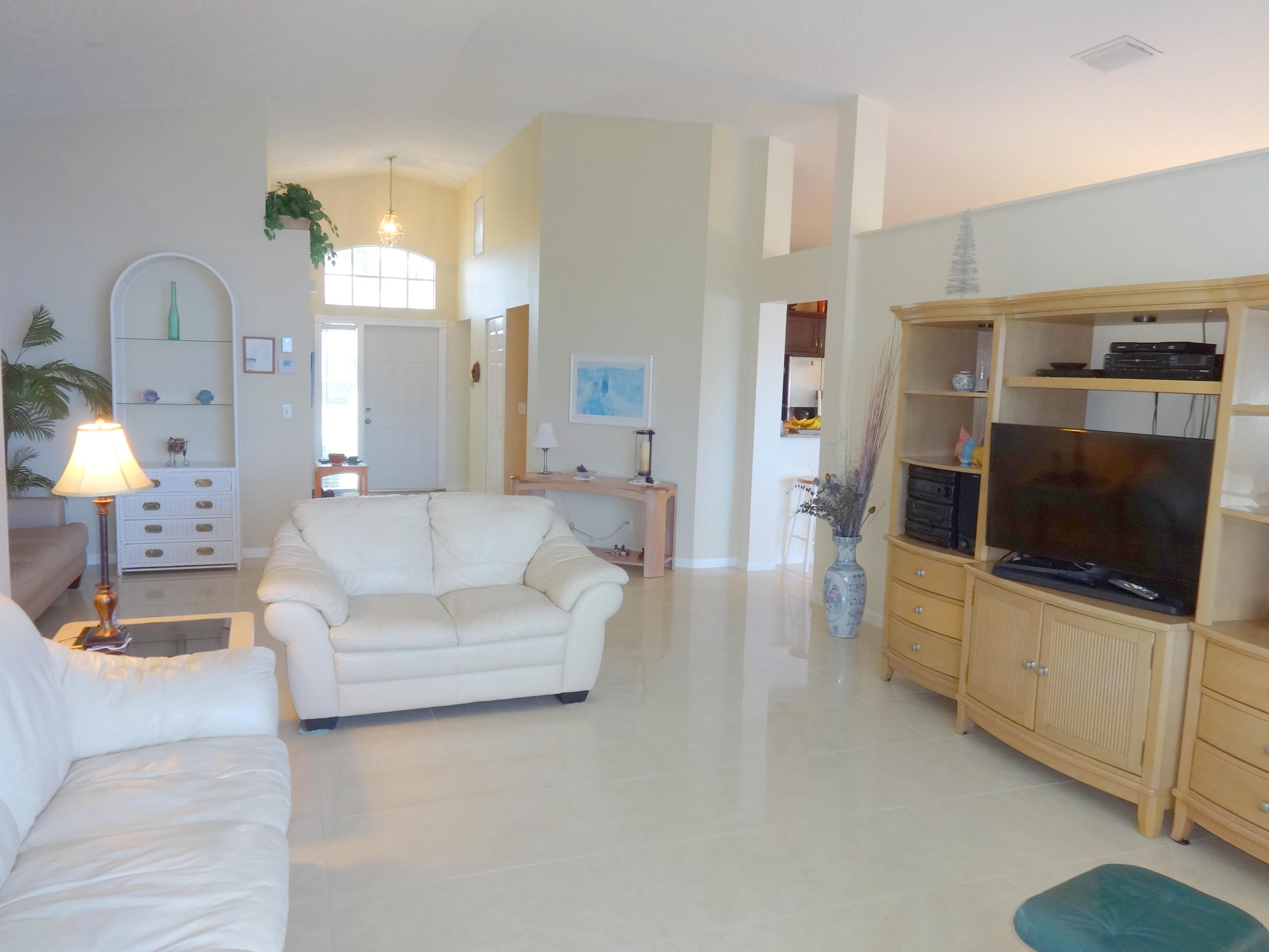 9719 Tavernier Drive Boca Raton, FL 33496 - Photo 21 of 30 living room