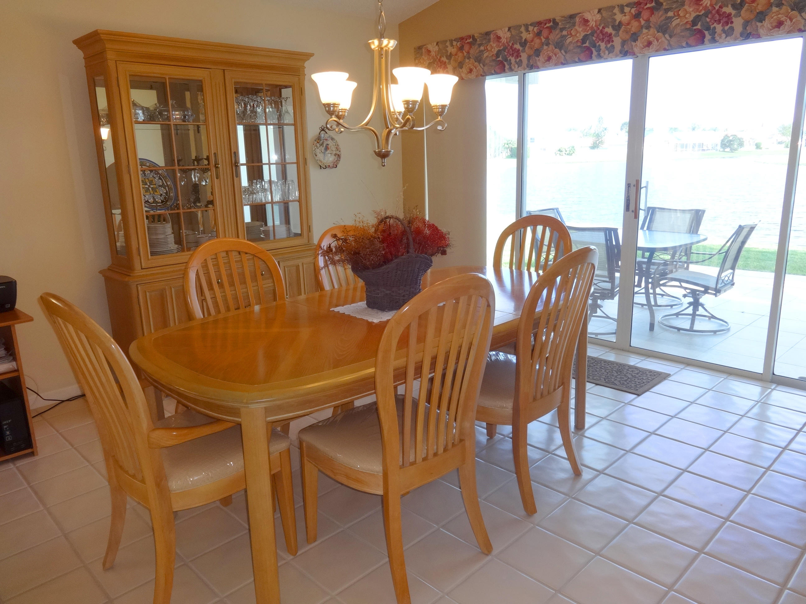 9719 Tavernier Drive Boca Raton, FL 33496 - Photo 10 of 30 diningroom