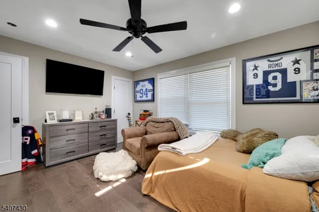 $6,500 | 2 Knoll Road, Fairfield, NJ 07004