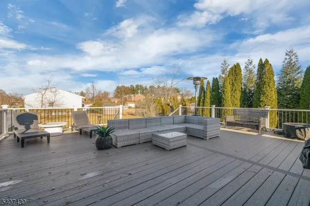 $6,500 | 2 Knoll Road, Fairfield, NJ 07004