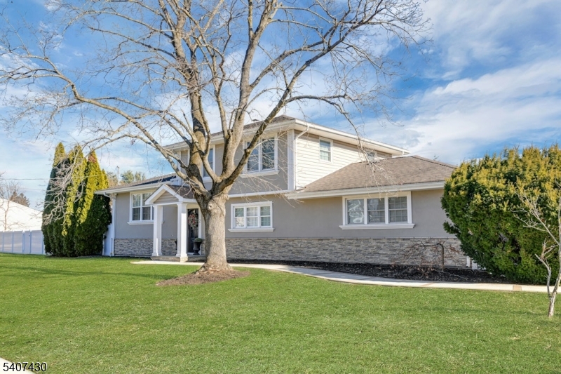 2 Knoll Road Fairfield, NJ 07004 - Photo 37 of 38