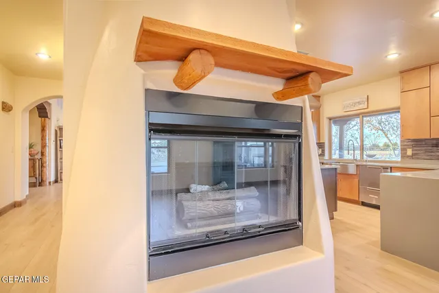 $1,399,000 | 6 Cielo Del Este, Anthony, NM 88021