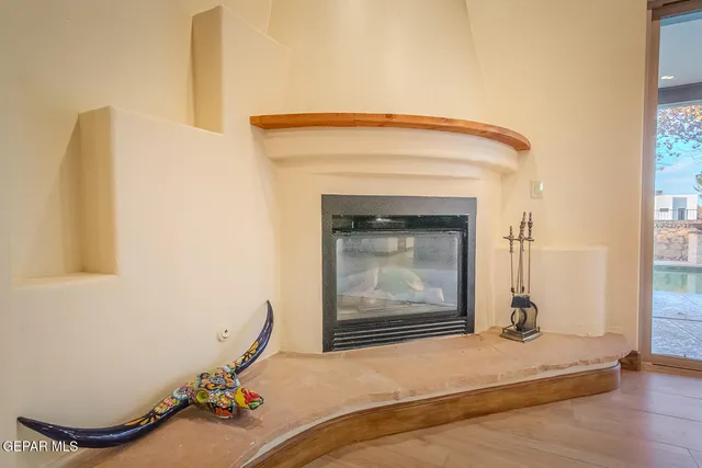 $1,399,000 | 6 Cielo Del Este, Anthony, NM 88021